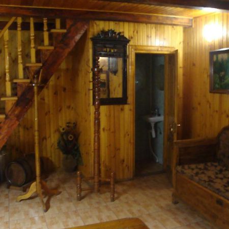 Domik S Saunoy Na Ogiyenko Daire Kamyanets-Podilski Dış mekan fotoğraf