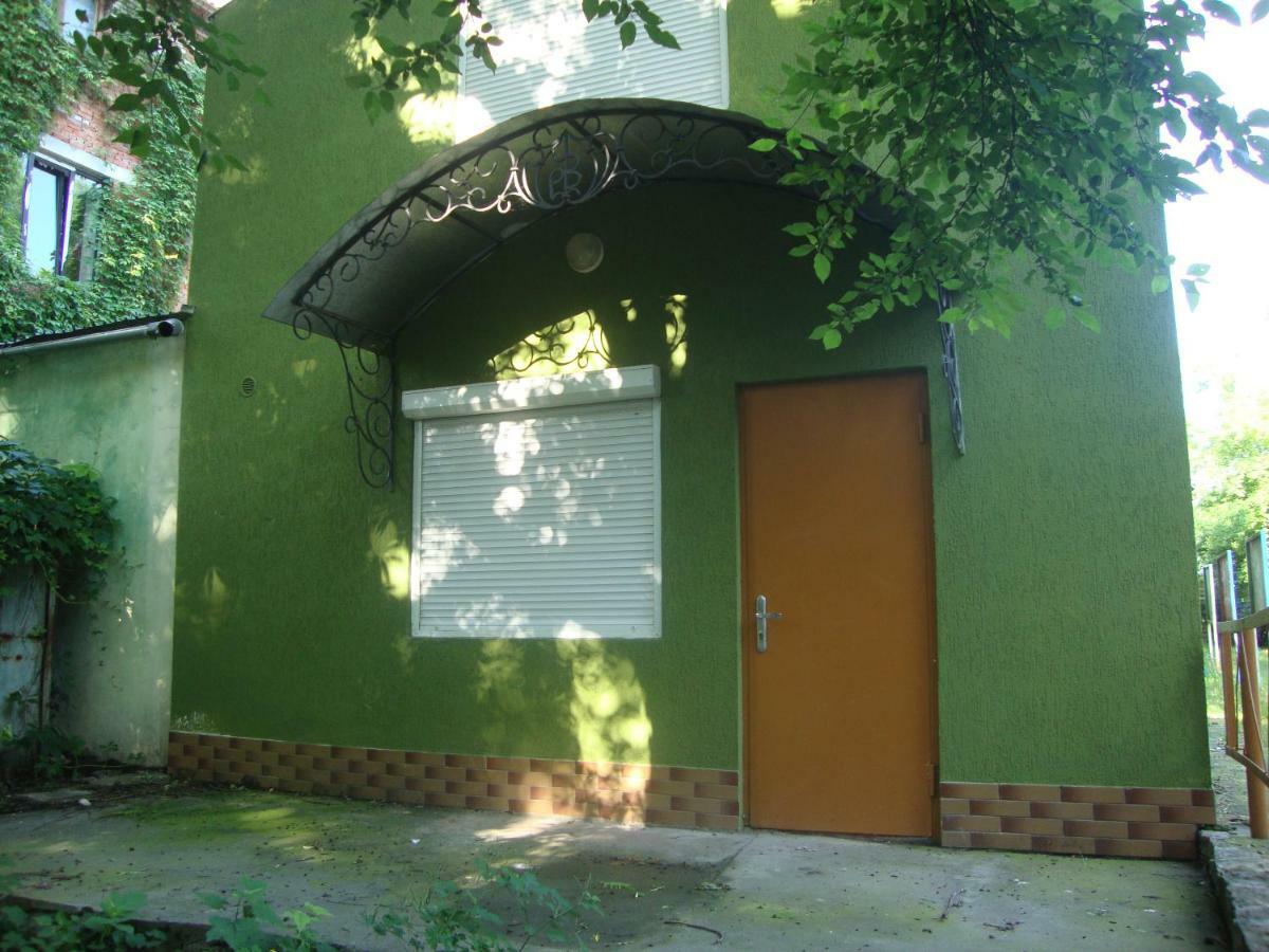 Domik S Saunoy Na Ogiyenko Daire Kamyanets-Podilski Dış mekan fotoğraf